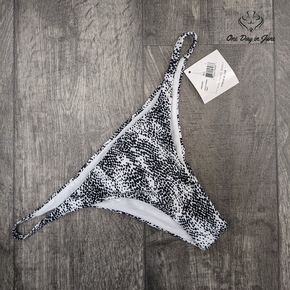 Vicious Young Babes Fixed String Bikini Bottom Swimsuit Size S - Picture 3 of 4